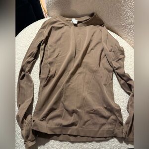 Athleta Workout Shirt